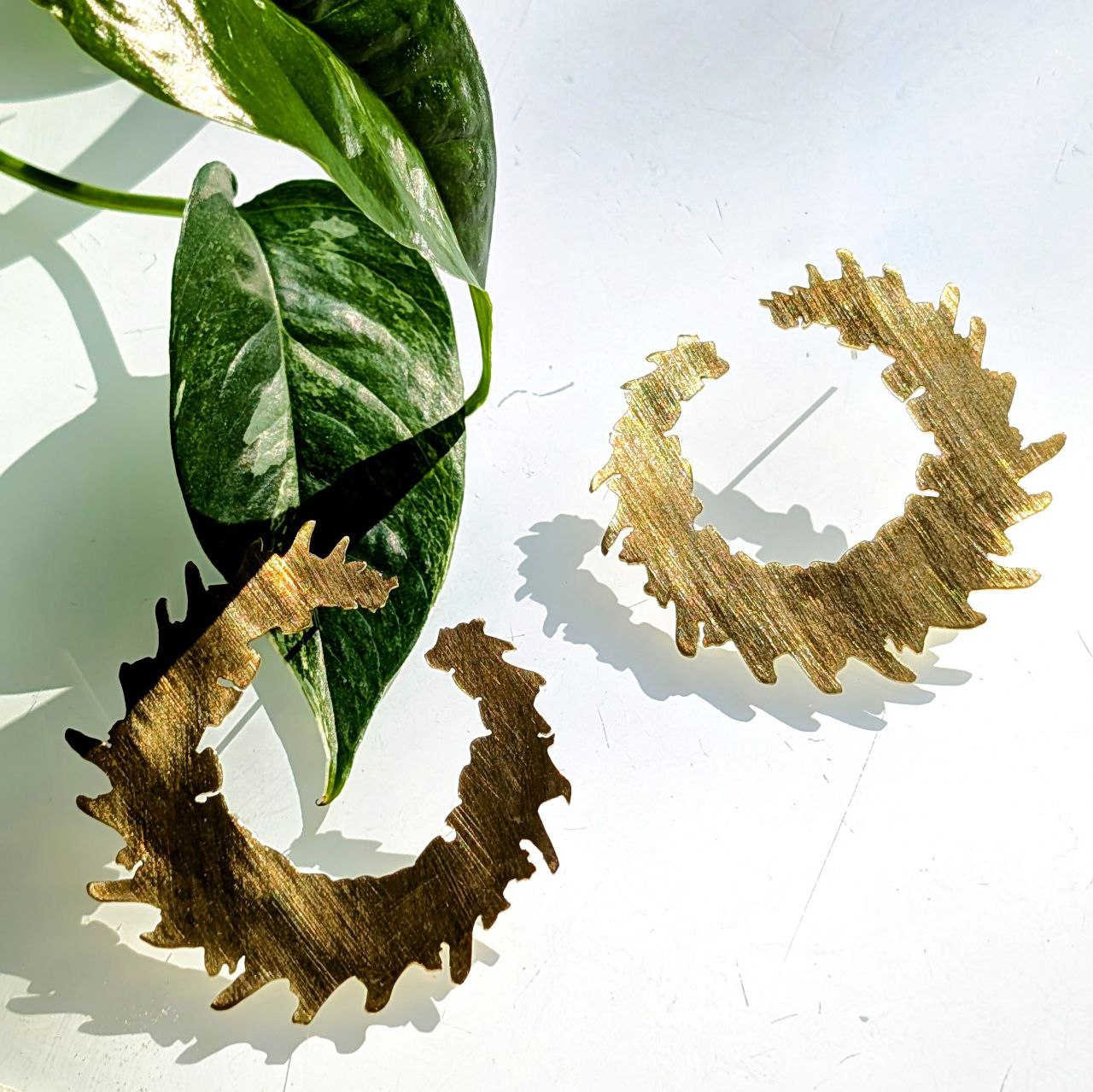 Genesis Studs