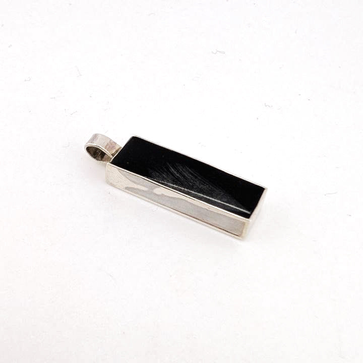 Flight Pendant